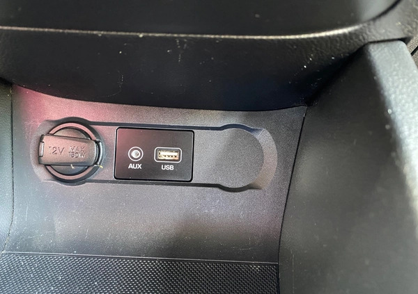 Hyundai i20 cena 37600 przebieg: 107000, rok produkcji 2016 z Dębica małe 562
